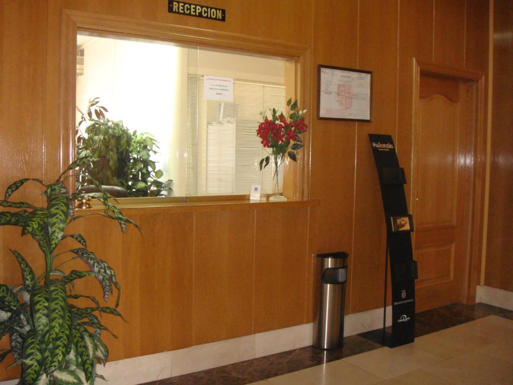 Hostal Serpol Palencia Ngoại thất bức ảnh